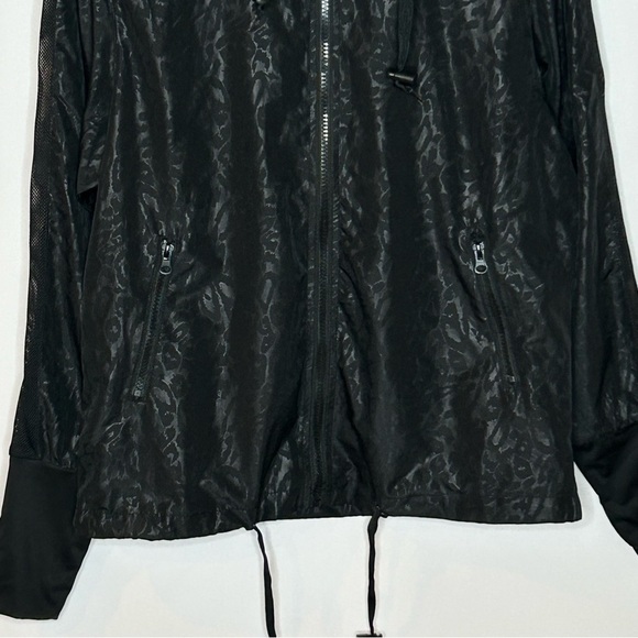 ZYIA Jade Bomber Jacket Cheetah Small Black - Picture 6 of 13